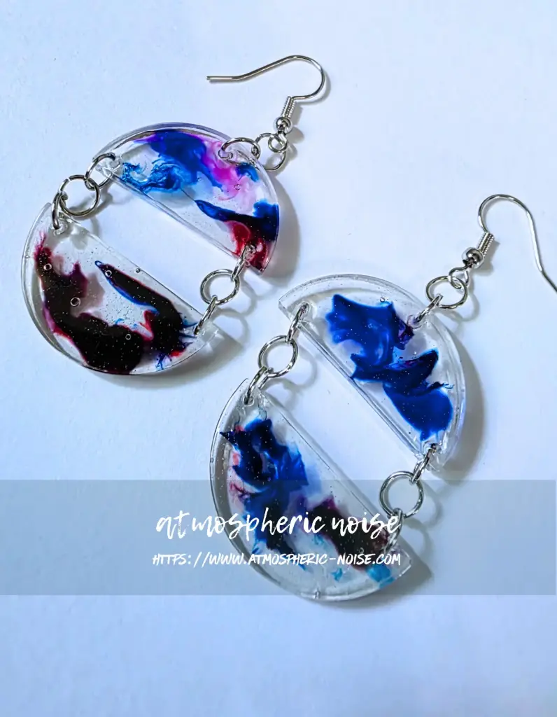 "Split in Blue and Pink" Modern Chain Resin Earrings